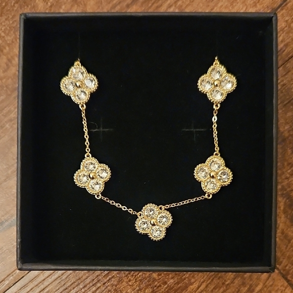 Nic And Syd Jewelry - Gold Floral Necklace with Crystal Accents